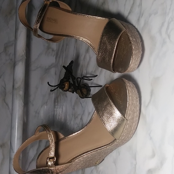 Wedge Shoes - Picture 4 of 4